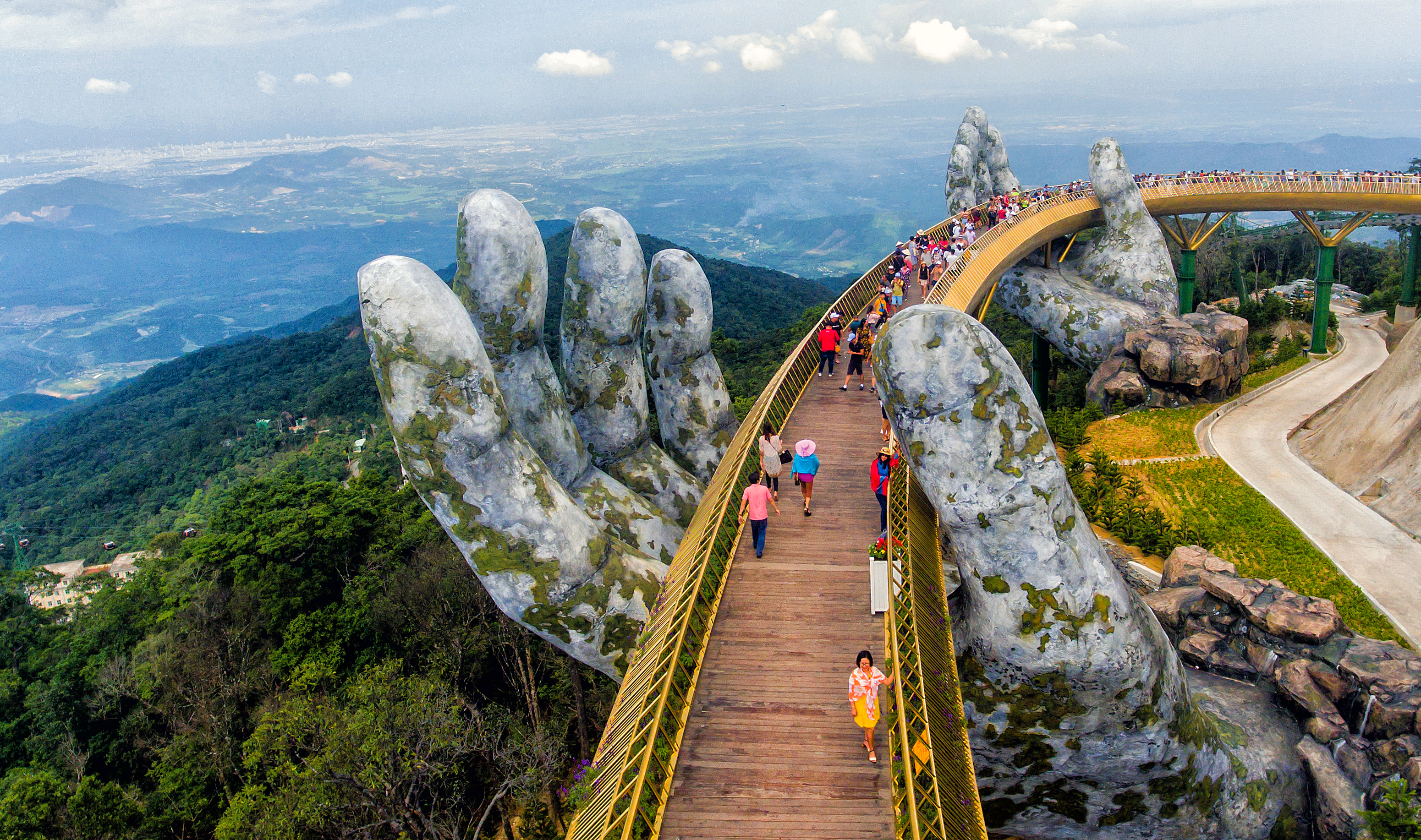  Escape to Thai, Cambodia, Laos Tour 1